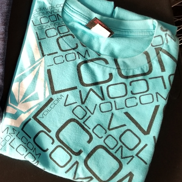 Volcum and Hawk Tshirts - Picture 3 of 4